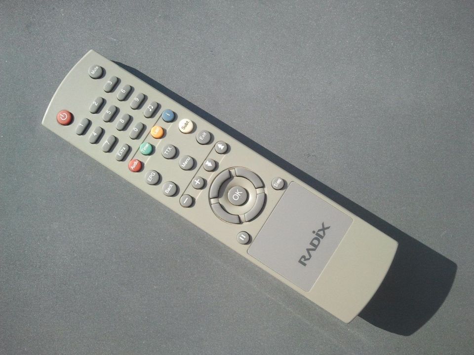 Fernbedienung Radix DSR-9000 Fernbedienung Radix DSR-9000