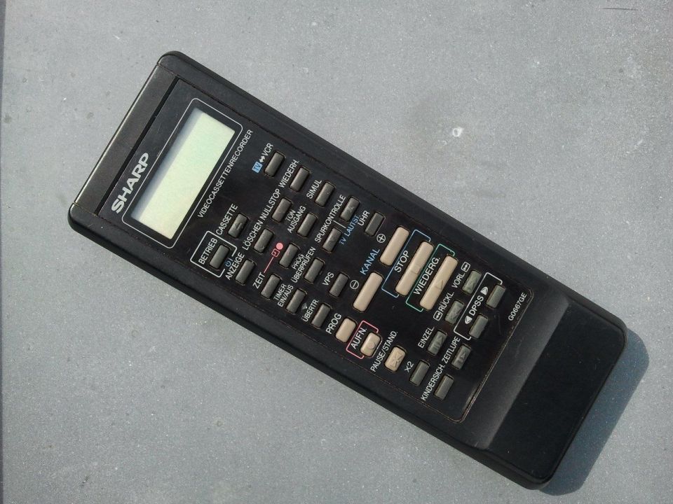 Fernbedienung Sharp G0667GE Fernbedienung Sharp G0667GE